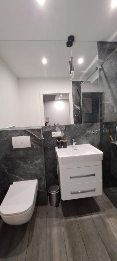Apartament Przy Malej Panwi "I" オポーレ エクステリア 写真
